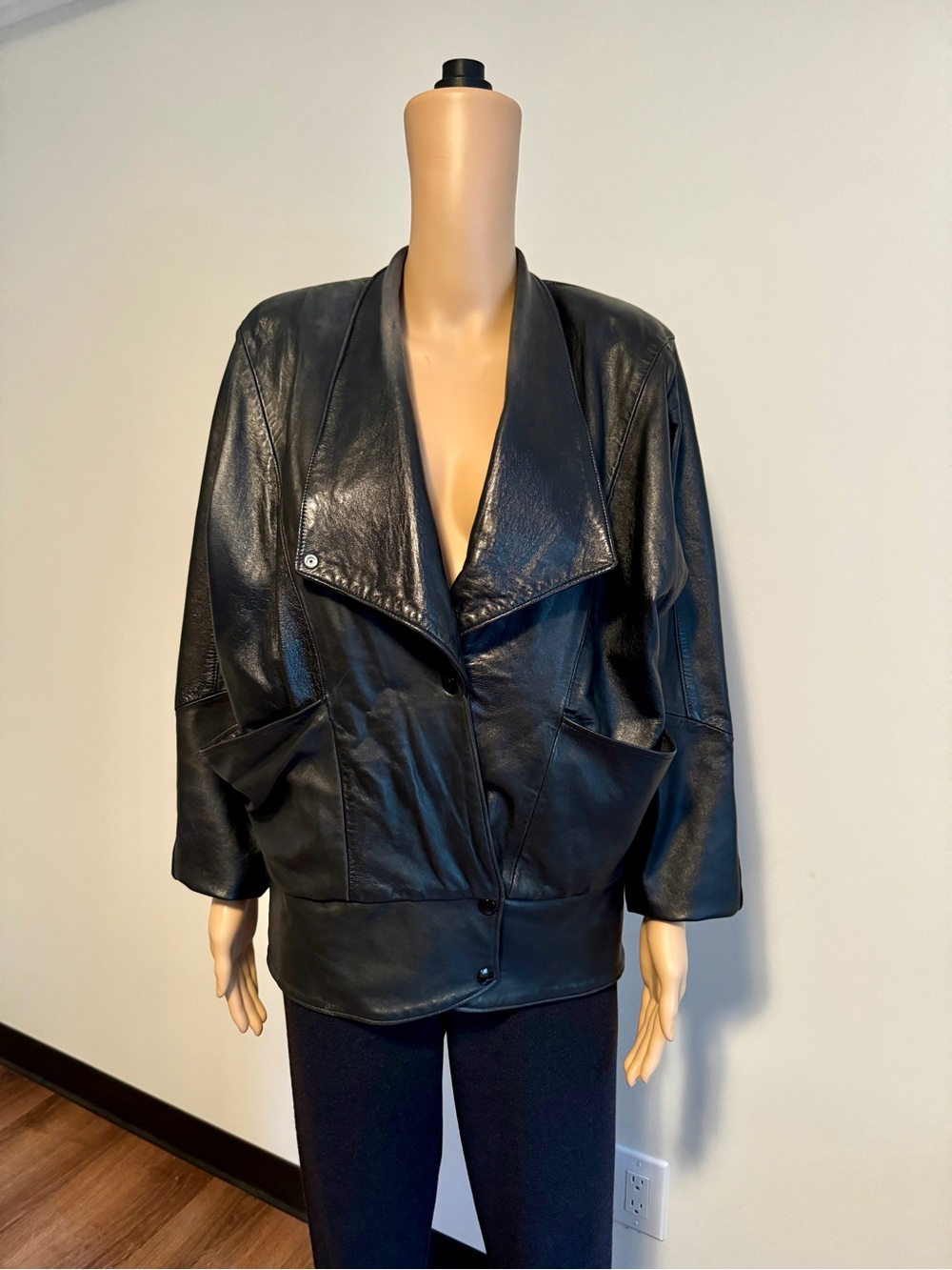 80s Vintage Firenze Black Leather Jacket - Women size M